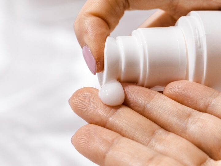 Podpowiadamy, jak skutecznie zintegrować kosmetyki zawierające witaminę C do codziennej pielęgnacji skóry